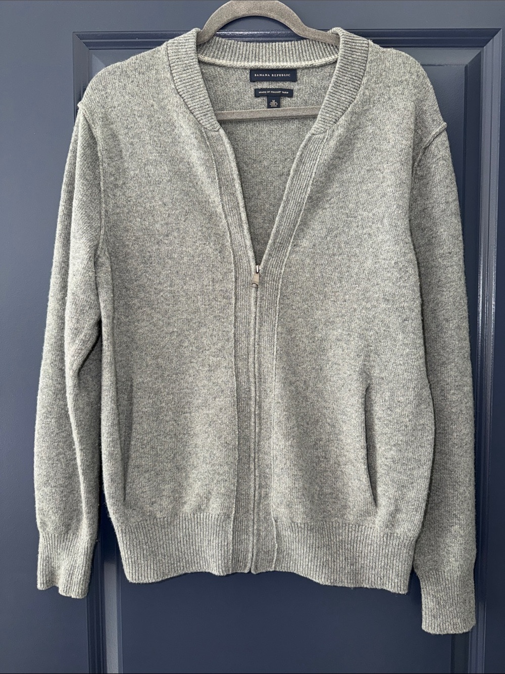 BANANA REPUBLIC gray wool zip up sweater jacket